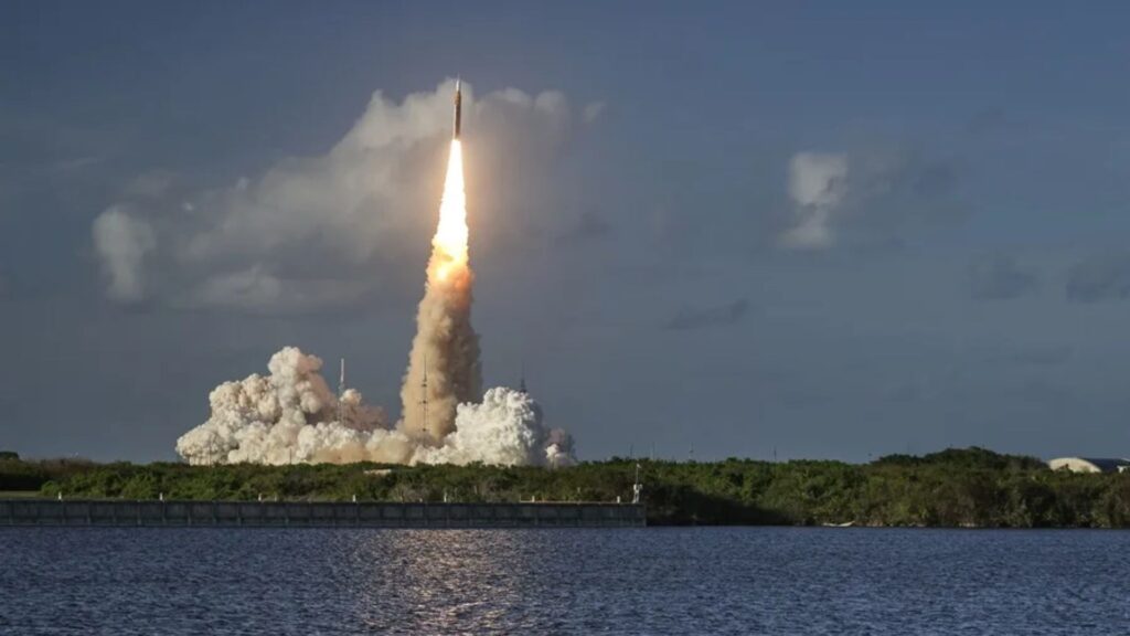 Artemis 5