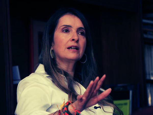 Paloma Valencia 1