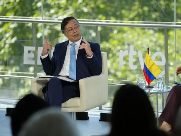 Petro Barcelona 1