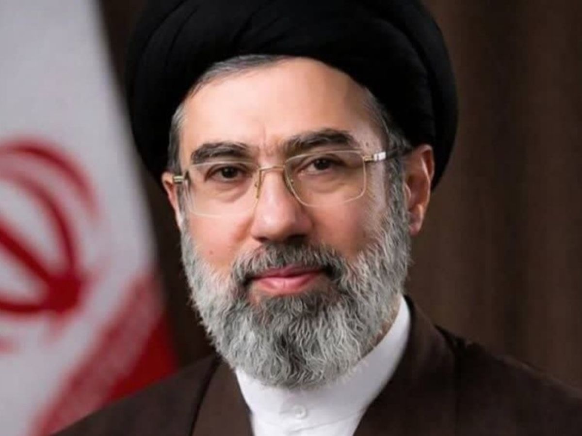 Irán asegura que Jamenei solo sufrió heridas "superficiales" durante los ataques de febrero