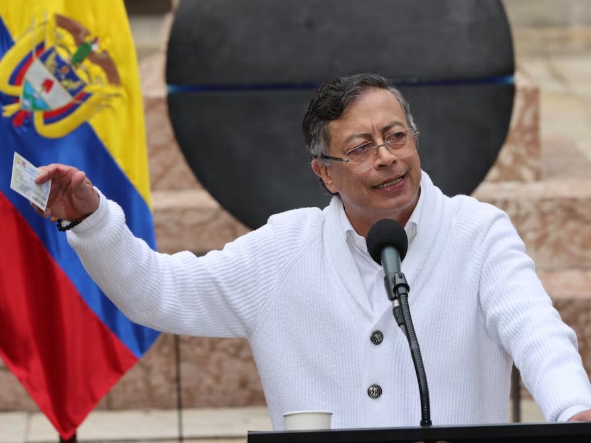Petro desconoce preconteo electoral y advierte sobre irregularidades en software de votación
