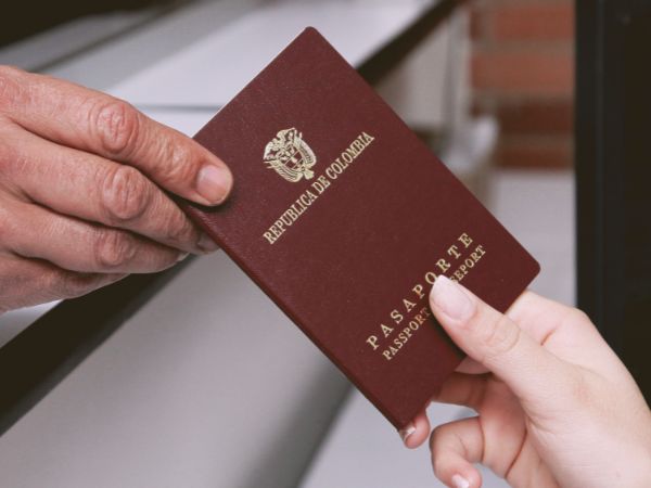 ¿Cómo sacar el pasaporte en Colombia en 2026?