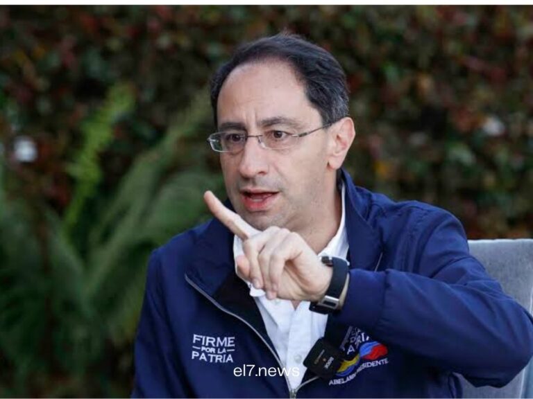 José Manuel Restrepo frena la "carrera contra reloj" por cargos diplomáticos en la Cancillería