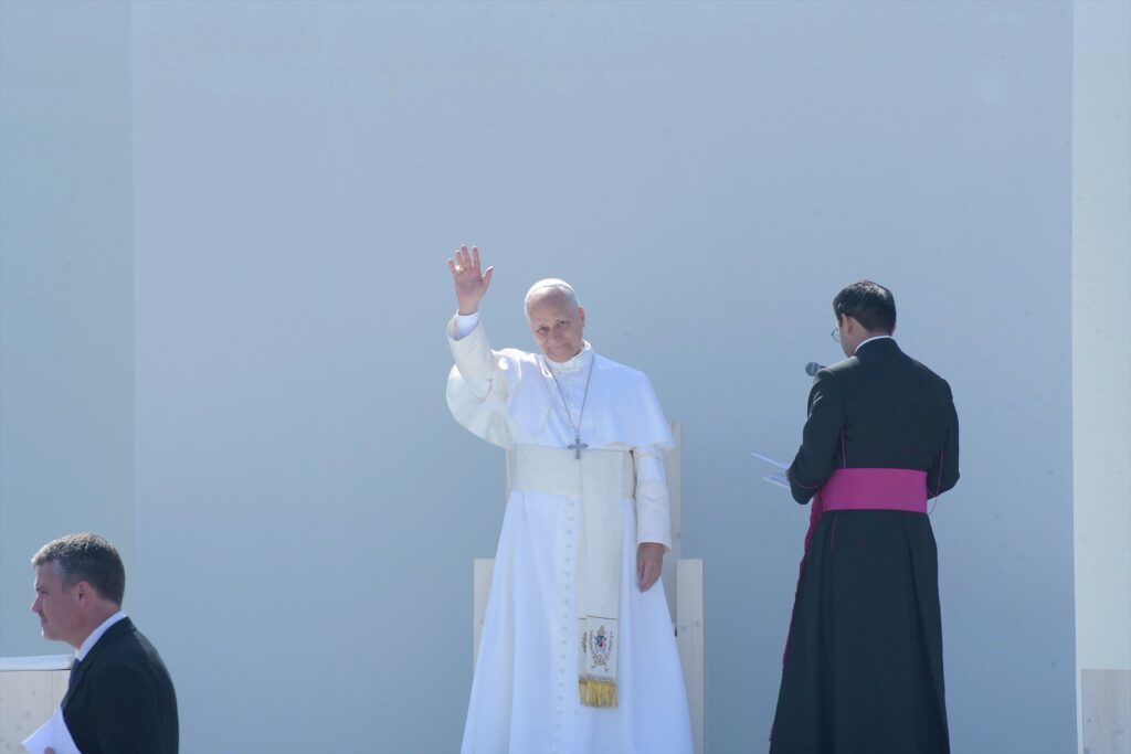EuropaPress 7591489 papa leon xiv encuentro realidades integracion migrantes plaza cristo