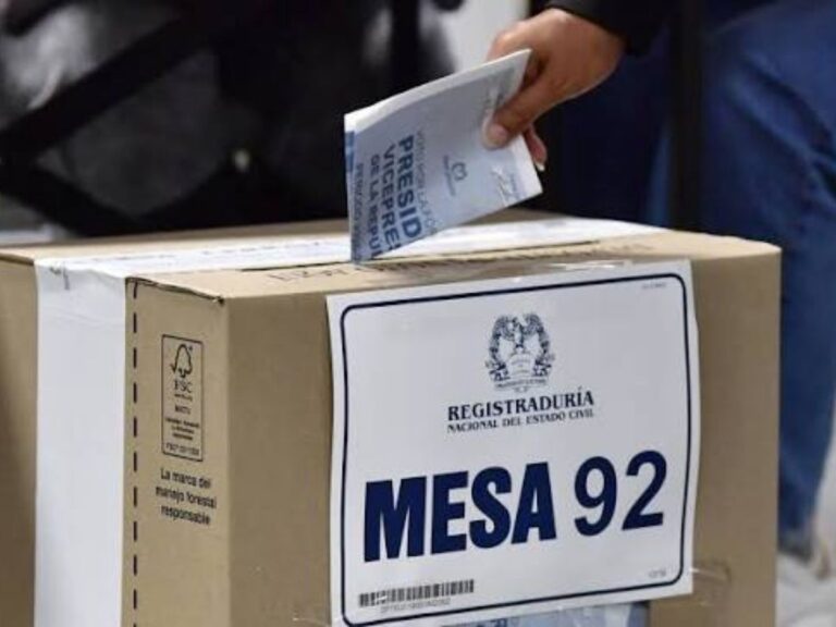 Guía rápida para votar este domingo: horario, qué llevar y cómo evitar quedarse por fuera en la segunda vuelta