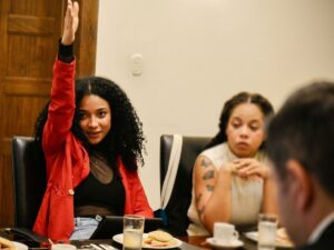 ¿Avanzará la Fiscalía? El oscuro entramado de contratos que salpica a Juliana Guerrero y a su hermana