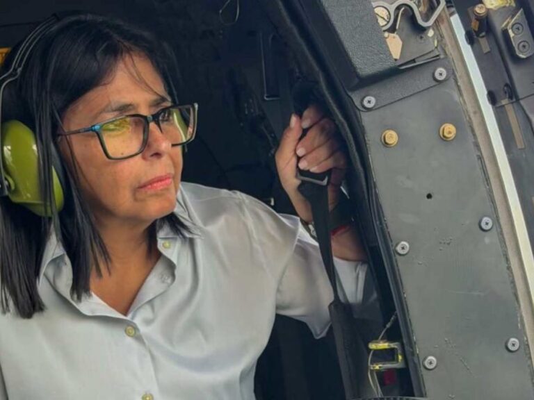 El vacío de la oposición venezolana mientras el chavismo capitaliza la tragedia de los terremotos