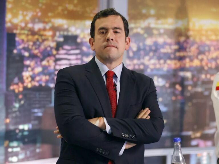 Rodrigo Lara le responde a Cepeda: "Desde Cali, ciudad que padeció los bloqueos de las disidencias, anuncia que piensa repetir la historia"