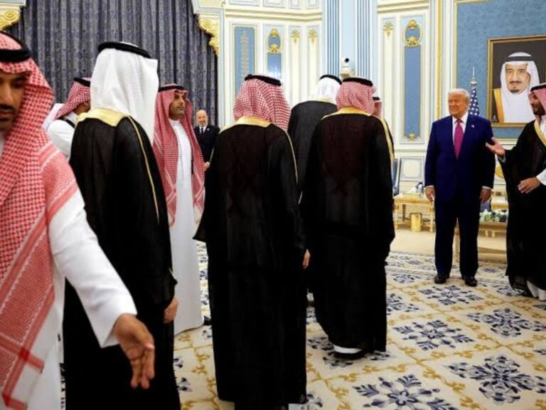 ¿Abre Trump la puerta a una carrera nuclear en Oriente Medio? El pacto con Arabia Saudí divide a la región