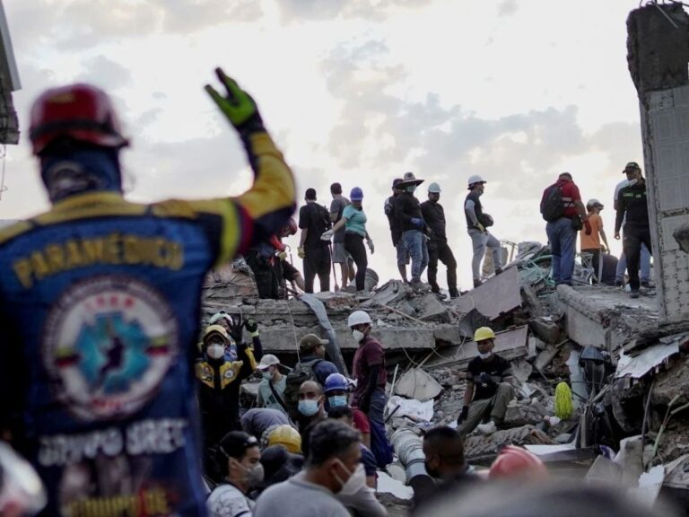 Colombia bajo la sombra de la tragedia: el terremoto de 7.4 deja más de 180 muertos y arrasa al occidente del país