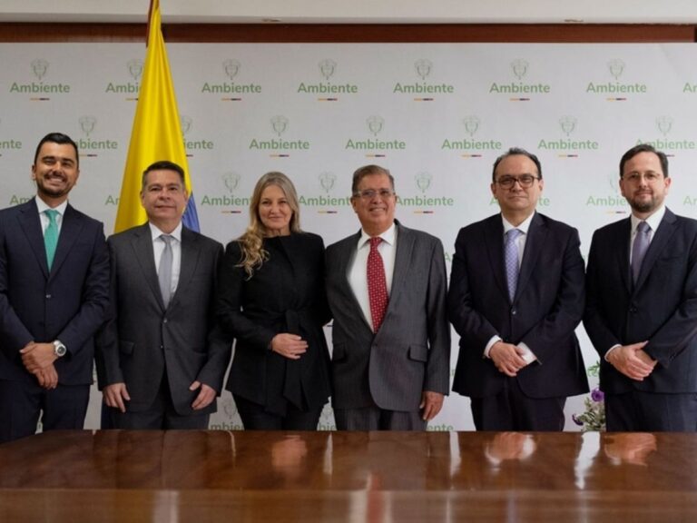 En solo 10 días, MinAmbiente destraba el Canal del Dique, la Autopista Norte y la expansión de gas en el país
