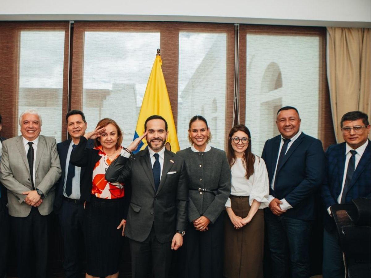 La USO se sube al bus de "El Tigre"