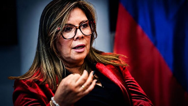 Fiscal Camargo rompe su silencio
