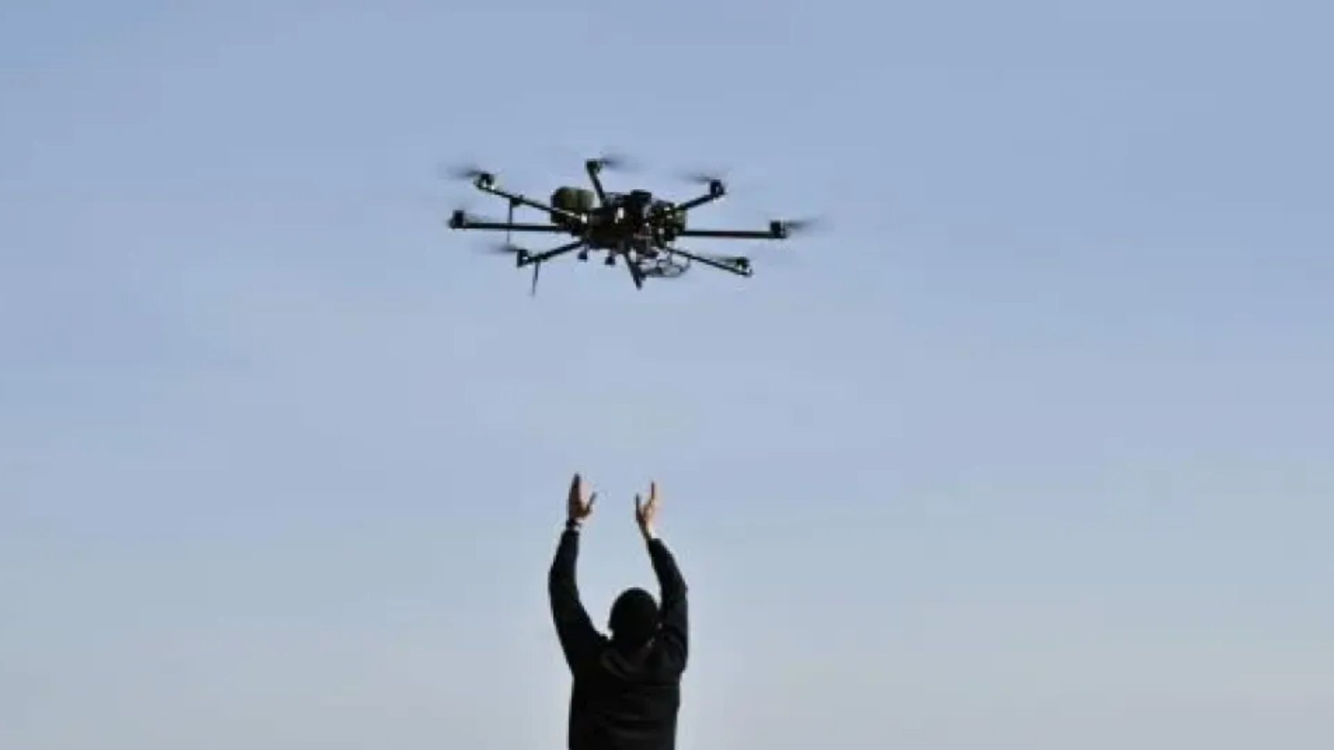 China se lava las manos con los drones de los armados en Colombia